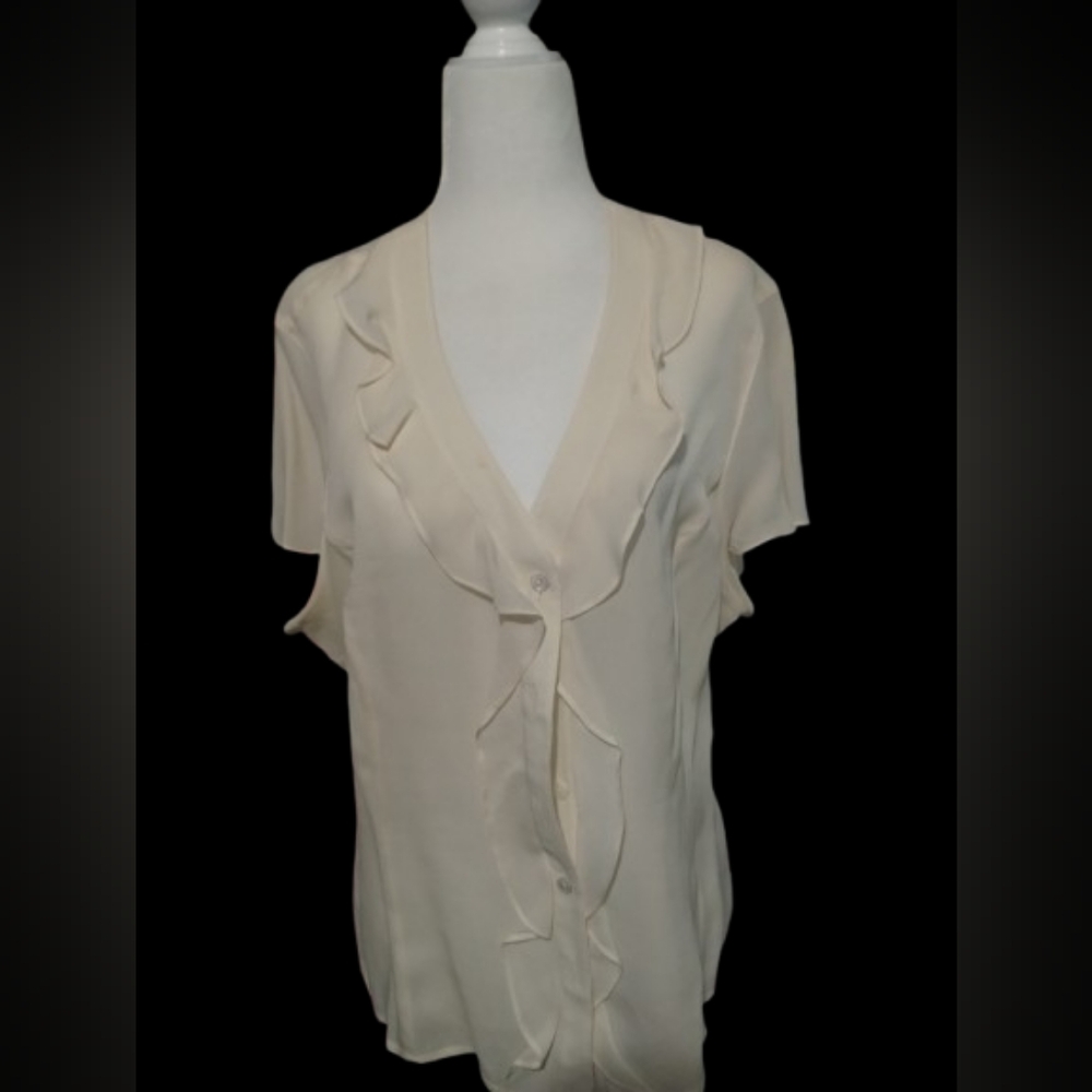 NWOT Jones New York Cream Ruffle Short Sleeve  Blouse Shear Fabric S- 16